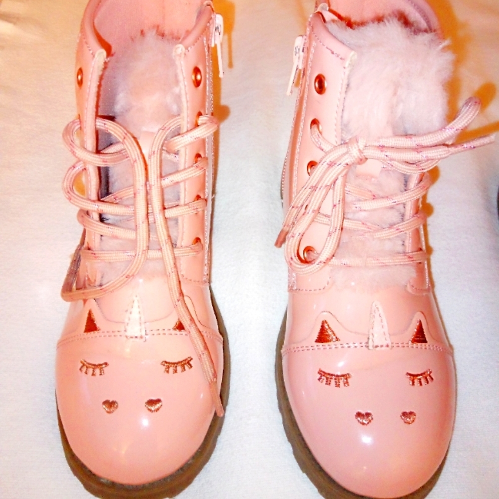Pink girls boots